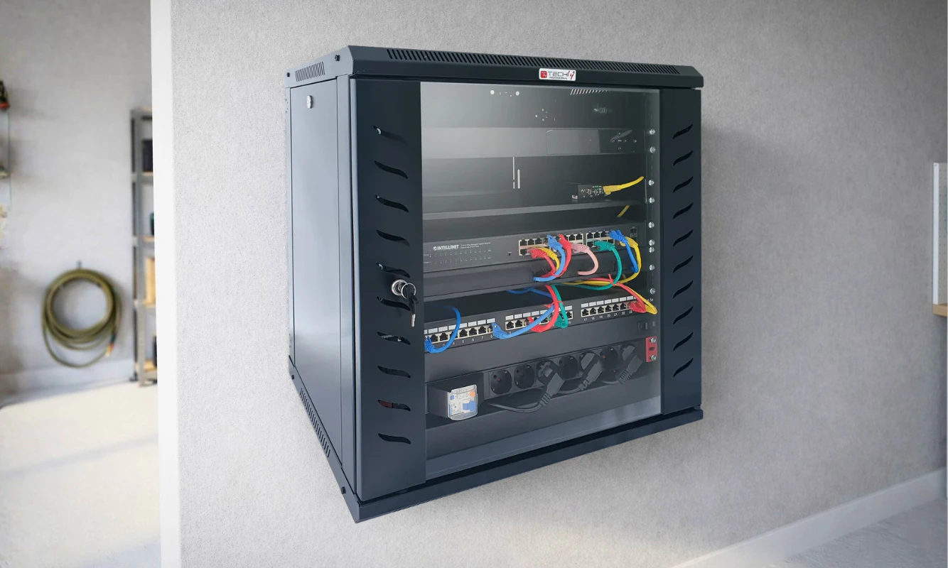 Reti Dati, Cablaggio Strutturato e Armadi Rack armadi rack & switch 2